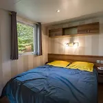 营地 Mobil Moderne Avec Terrasse Pour 4 Personnes - Api-1-52-468 *