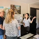 Mobil Moderne Avec Terrasse Pour 4 Personnes - Api-1-52-468