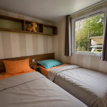 Mobil Moderne Avec Terrasse Pour 4 Personnes - Api-1-52-468