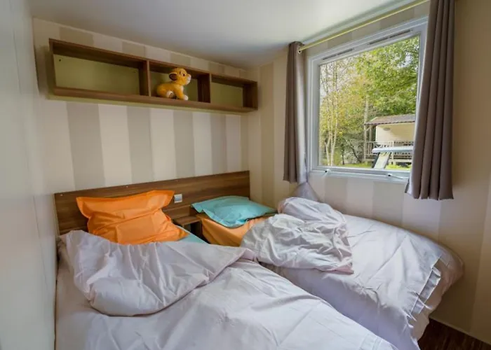 Camping Mobil Moderne Avec Terrasse Pour 4 Personnes - Api-1-52-468 Granges-Aumontzey