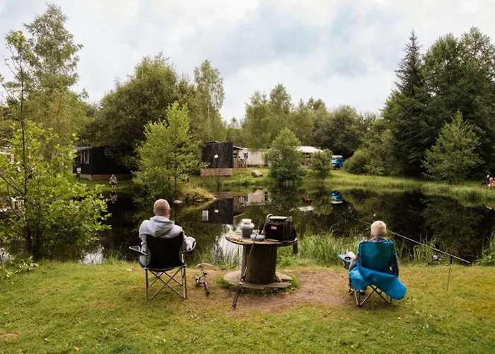 Campsite Mobil Moderne Avec Terrasse Pour 4 Personnes - Api-1-52-468 *