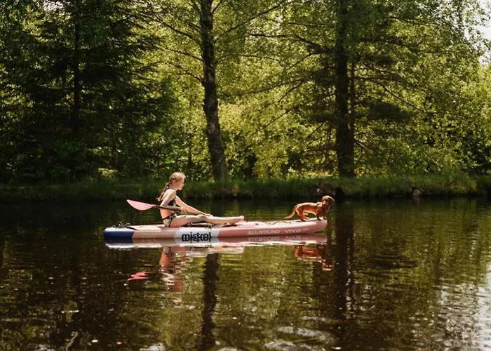 Mobil Moderne Avec Terrasse Pour 4 Personnes - Api-1-52-468 Campsite